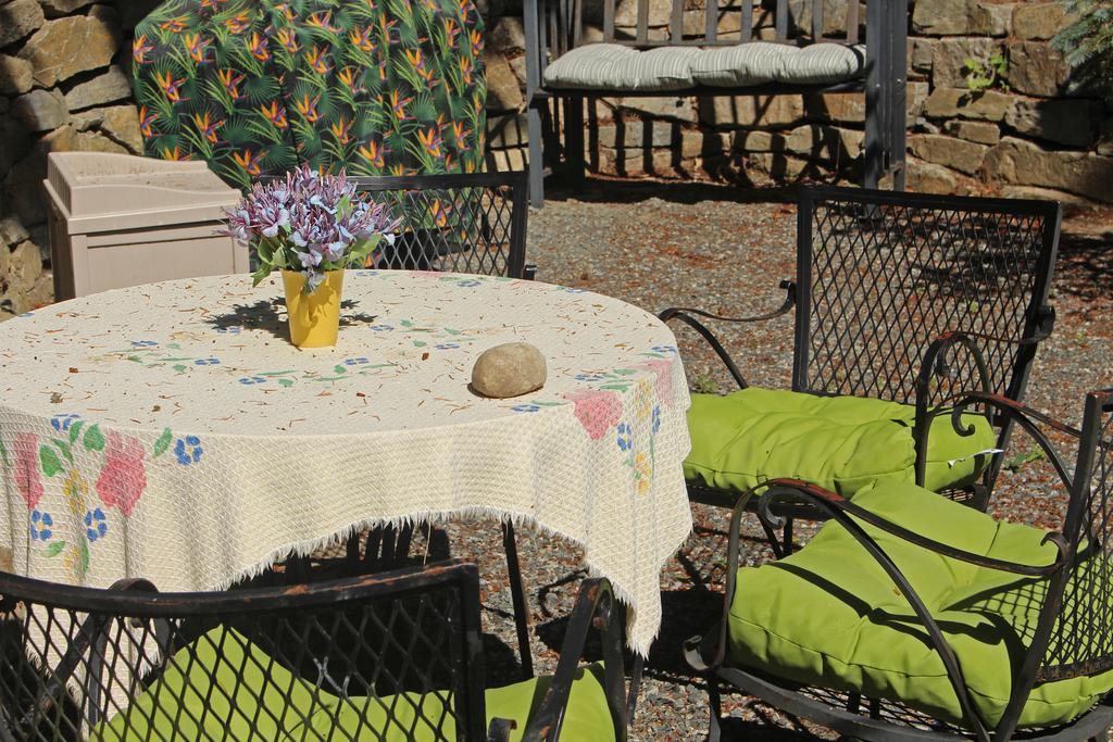 Ganges Thistle Dew Cottage חדר תמונה