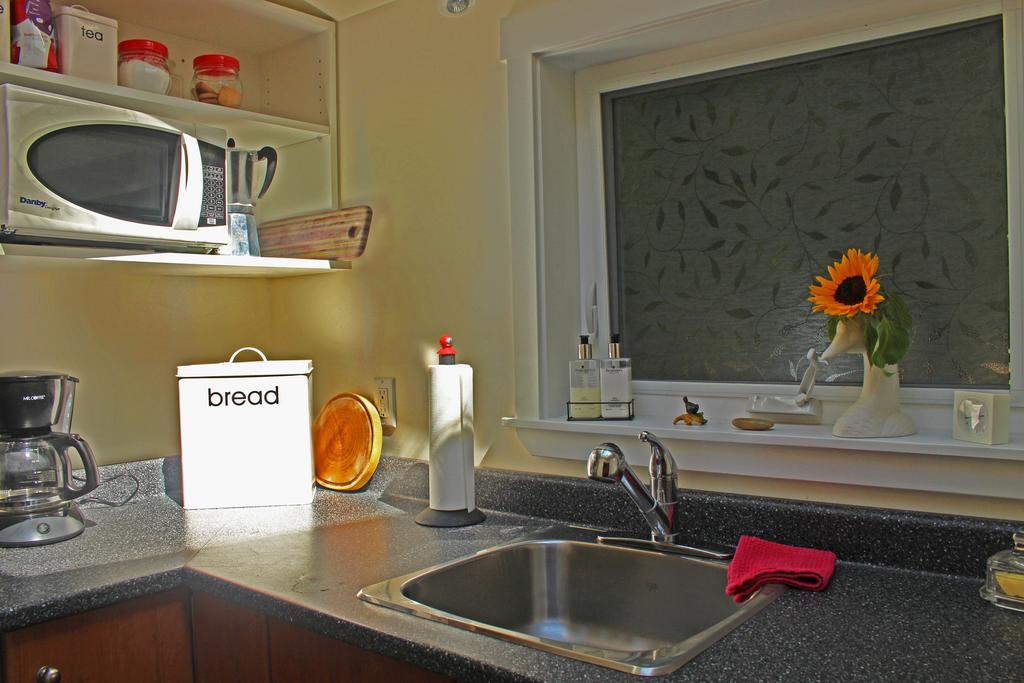 Ganges Thistle Dew Cottage מראה חיצוני תמונה